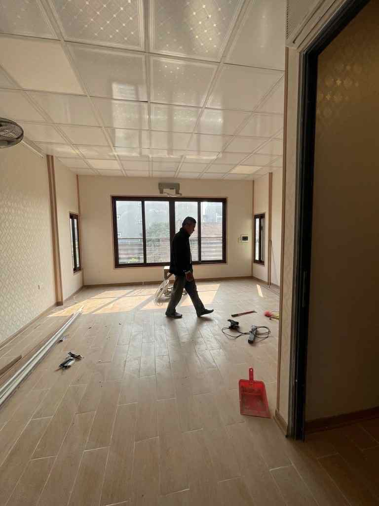BÁN NHÀ MẶT PHỐ- VẠN PHÚC HÀ ĐÔNG - 5 TẦNG KINH DOANH CỰC ĐỈNH -MẶT TIỀN 4.8M - Ô TÔ ĐỖ NGÀY ĐÊM